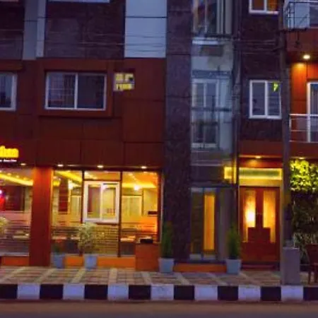 Domus Regency By Shrigo Hotels-3