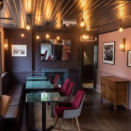 The Waterman'S Arms-2
