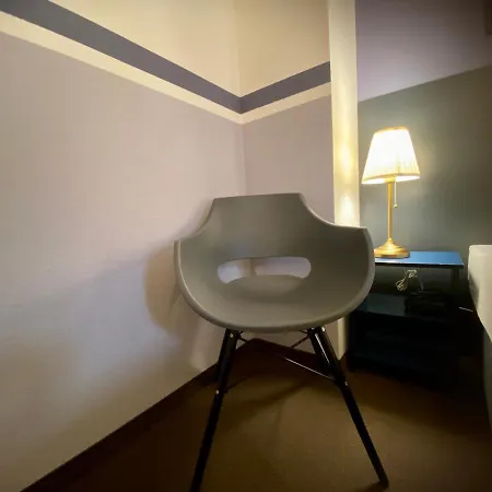 Hotel Kaiserswerth-3