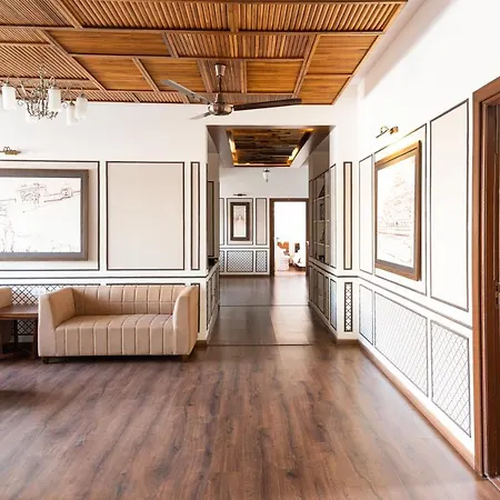 Bhola Bhawan Bed And Breakfast-3