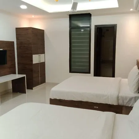 Hotel Golden Leaf-2