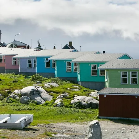 Hotel Disko Island-2