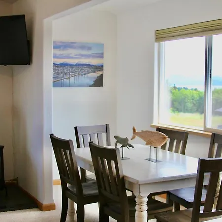 Seafarer Suites-3