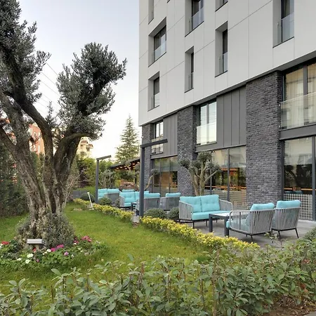 Leo Suites-3