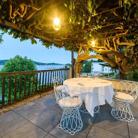 Hotel Villa Paradiso-3