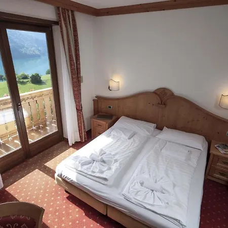 Ariston Lake View Hotel-2