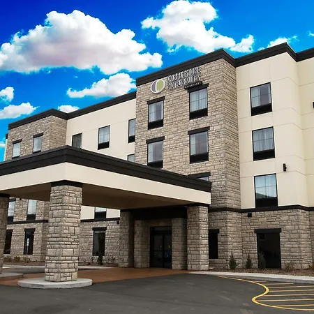 Cobblestone Hotel & Suites - Two Rivers-3