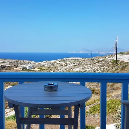 Sarakiniko Rooms-2