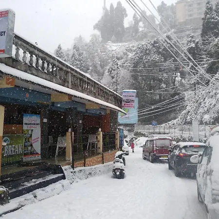Hotel Himalaya Residency Kanchenjunga View-2