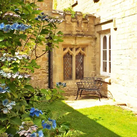 Old Vicarage B&B-2