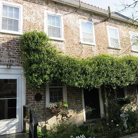 Historic 86 Church Street-2