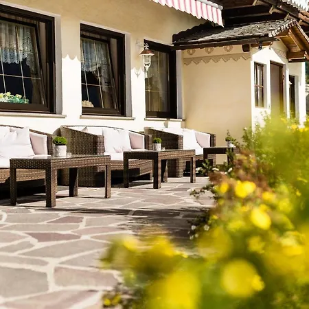 Romantik & Family Hotel Gardenia***S-2