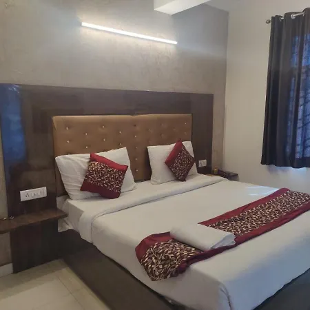 Hotel Ark Avalon- Delhi International Airport-3