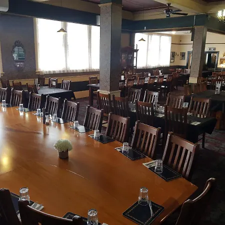 Northern Wairoa Hotel-3