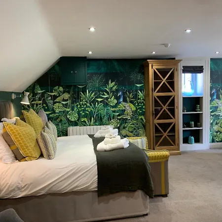 No33 Thornham Boutique Suites-2