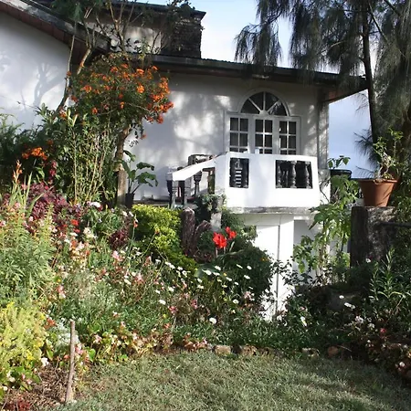 Bezel Bungalow Nuwara Eliya-3