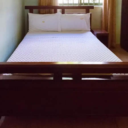 Etana Motel Kampala-3