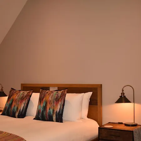 Orchy Bank House-3