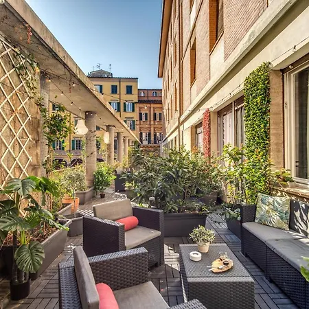 Aweshomeitaly - Hanging Gardens-3