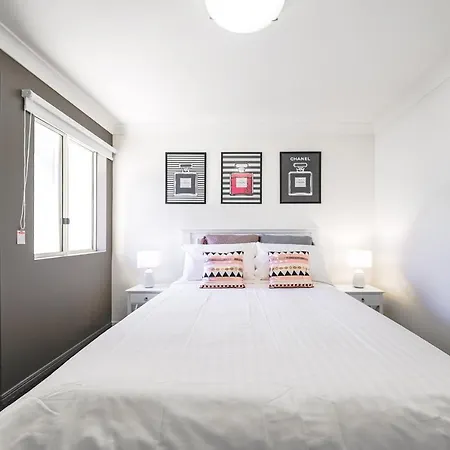Calamvale Business Or Holiday Like Home-3