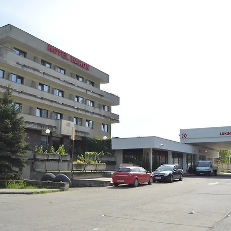 Hotel Le Baron-2