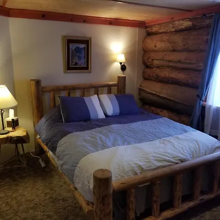 Northern Sky Lodge-3