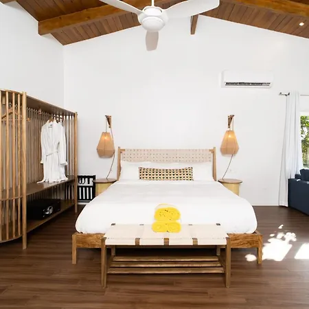 The Beach House Boutique Hotel-2