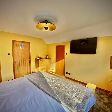 Ardlinnhe Bed & Breakfast-2