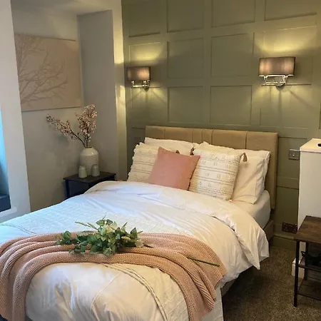 Abbey Court Guest House-2