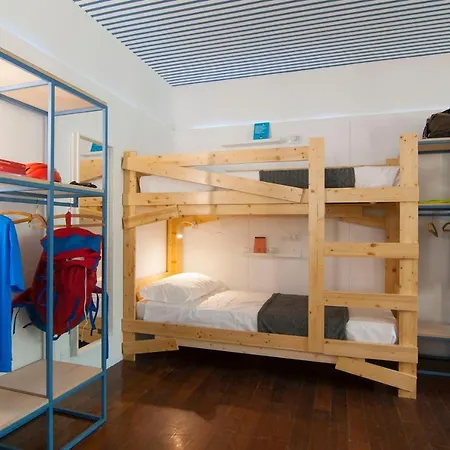 Gabanel Bike Hostel And B&B-3