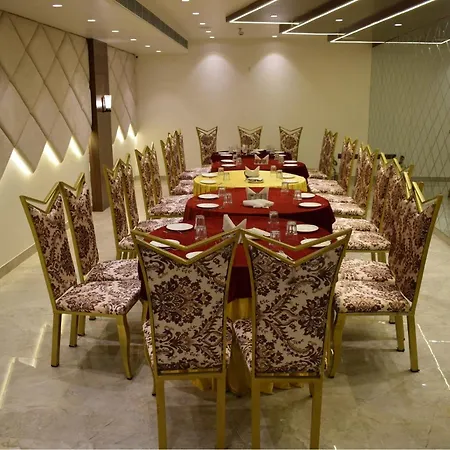 The Taj Pearl Hotel-3
