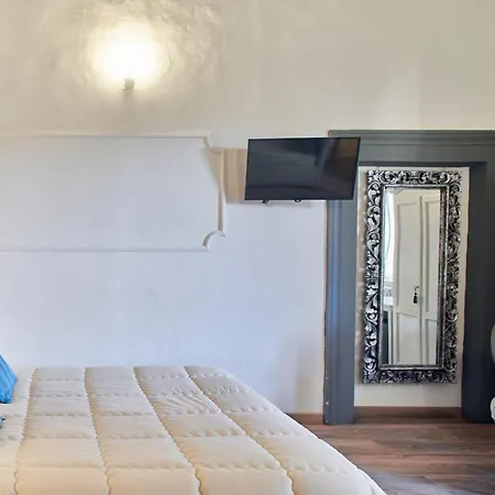 Palazzo Del Magnifico B&B-2