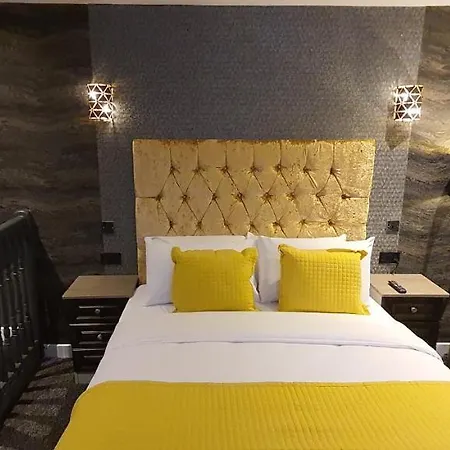 The Gate Hotel-3