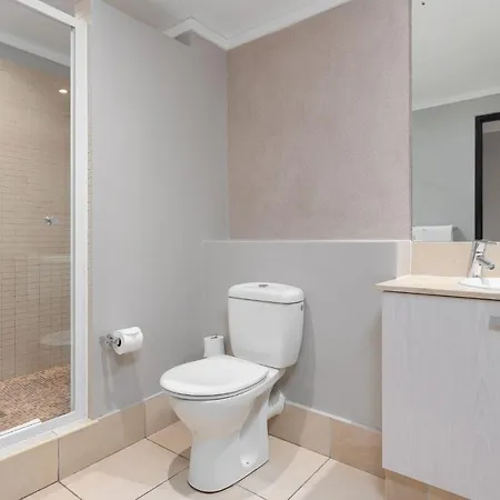 Icon Serviced Apartments Foreshore-3