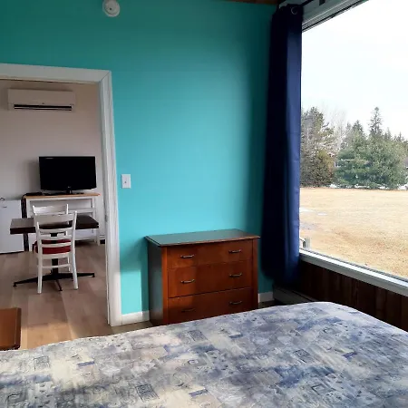 Balmoral Motel-2
