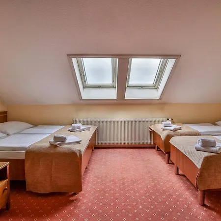 Hotel Tabor-2