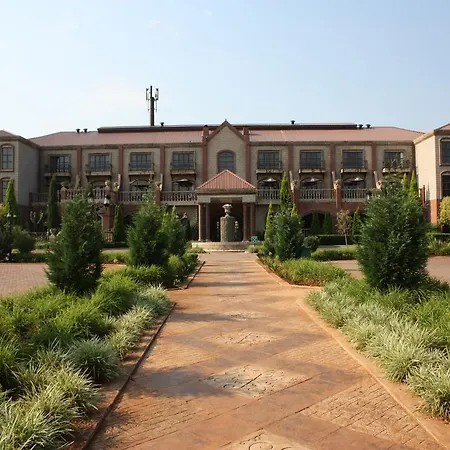 Velmore Hotel & Spa Centurion-3