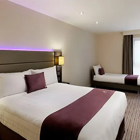 Premier Inn Tring-3