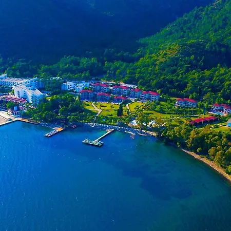 Fortezza Beach Resort-2