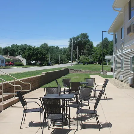 Green Acres Hotel-3