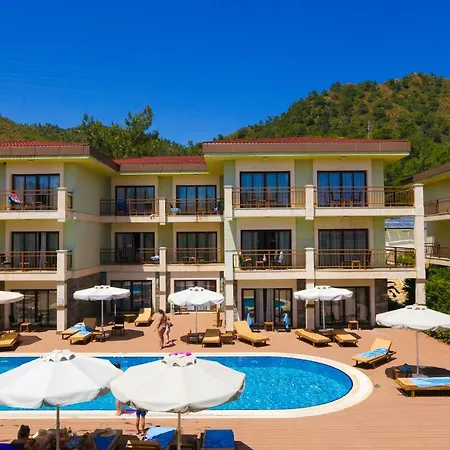 Fortezza Beach Resort-3