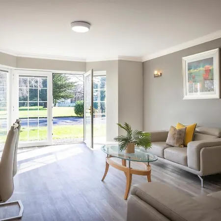 Gleneagle River Apartments-2