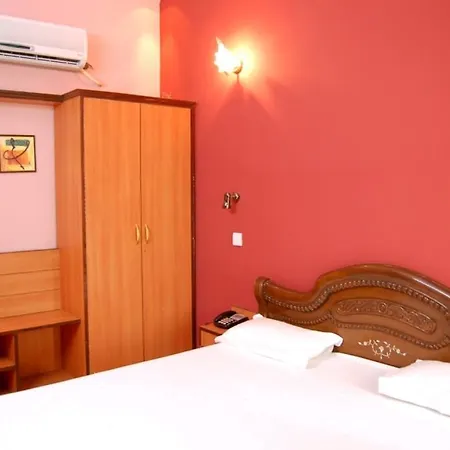 Hotel D R International-2