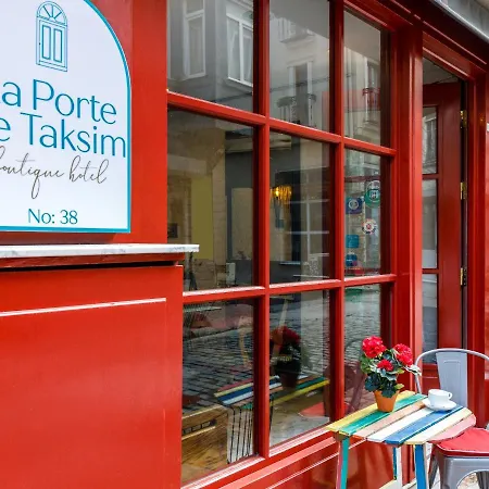 La Porte de Taksim-2