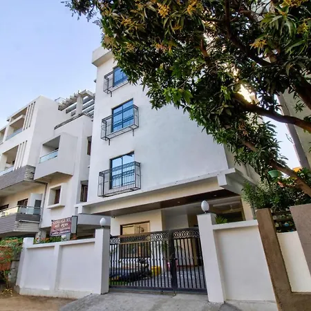 Itsy Hotels Shri Guru Service Apartment-2