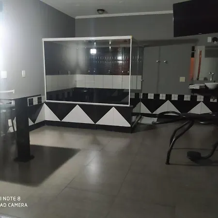 Movie Inn Motel E Hospedagem (Adults Only)-2