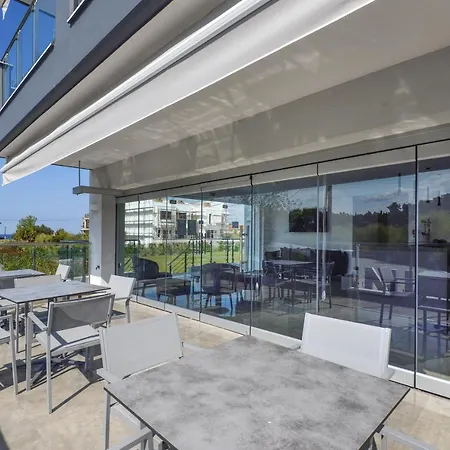Botanica Luxury Suites-2