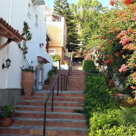 Sunrise Apartments Koutouloufari-2