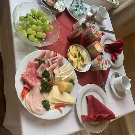 Pension Lindenhof-2