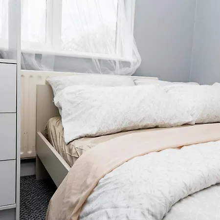 Shirley House: Self-Catering Near Southampton Hospitals-2
